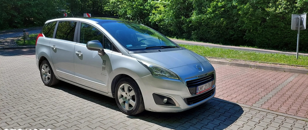 Peugeot 5008 cena 28400 przebieg: 299000, rok produkcji 2013 z Zakliczyn małe 254